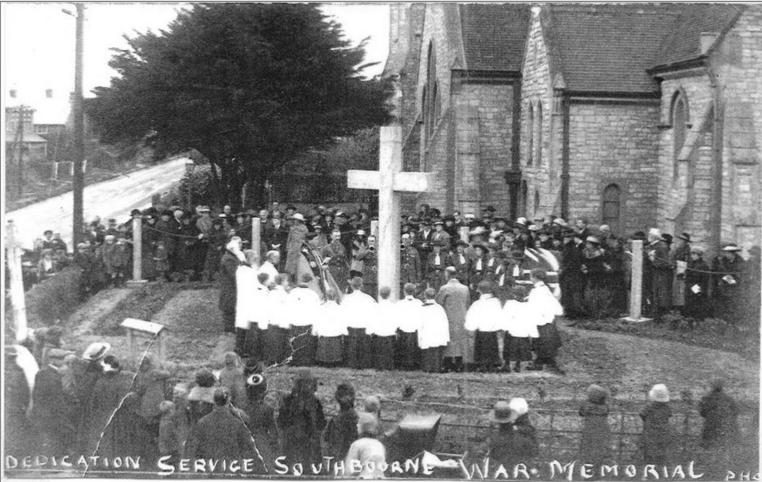 War memorial - Southbourne, West Sussex | Pictorial History